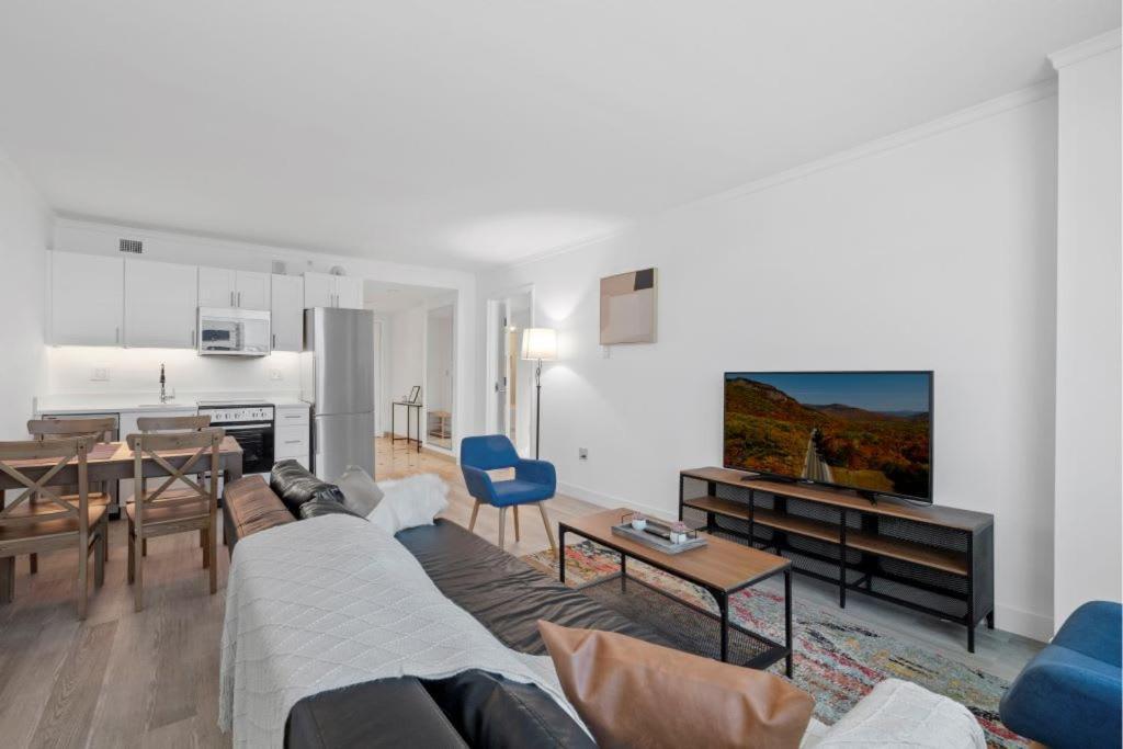 2Br 3Ba Beachfront Rental In Town Cozysuites Atlantic City Kültér fotó