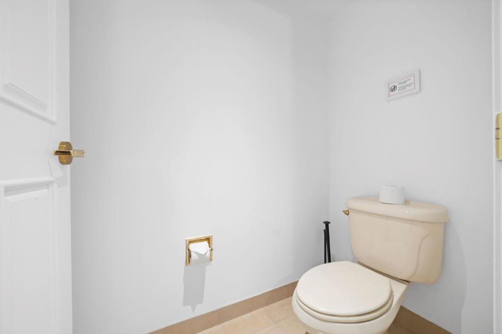 2Br 3Ba Beachfront Rental In Town Cozysuites Atlantic City Kültér fotó