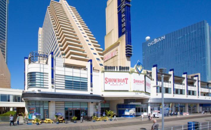 2Br 3Ba Beachfront Rental In Town Cozysuites Atlantic City Kültér fotó