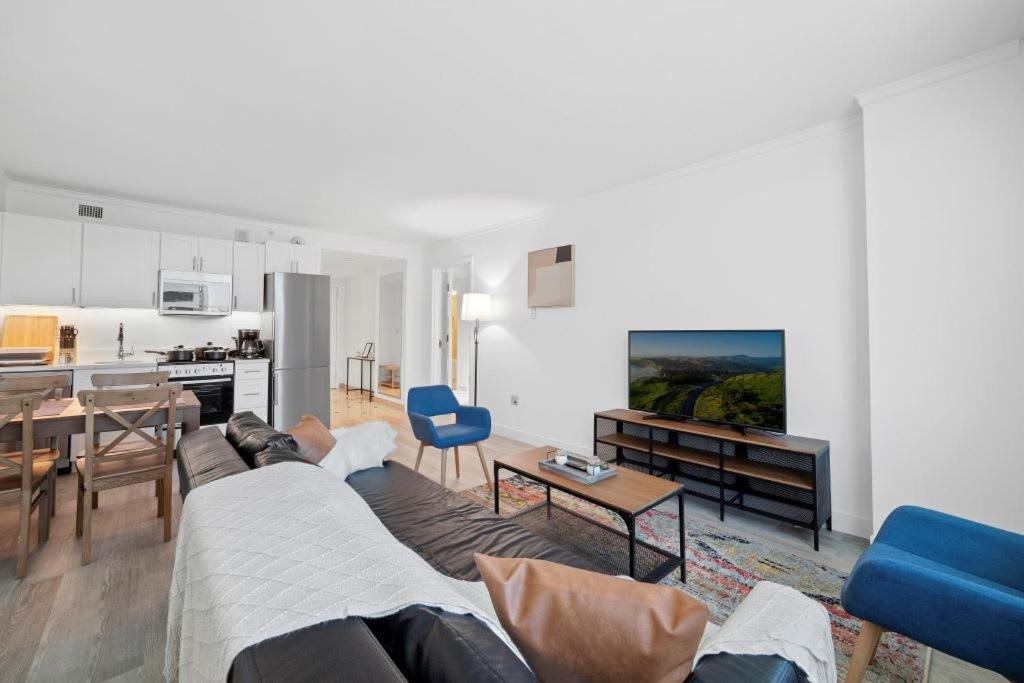 2Br 3Ba Beachfront Rental In Town Cozysuites Atlantic City Kültér fotó